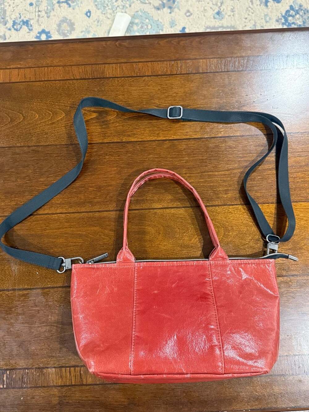 Smateria Red Crossbody Tote Bag Recycled Nylon Vegan Shoulder Bag Fair Trade - Picture 3 of 11